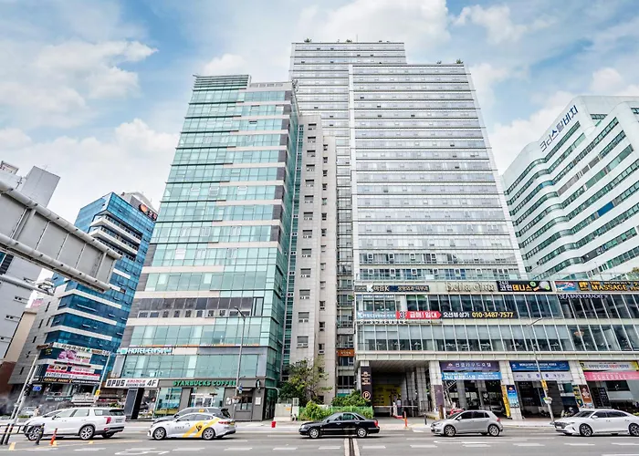 Hotel Haeundae Seacloud 3*