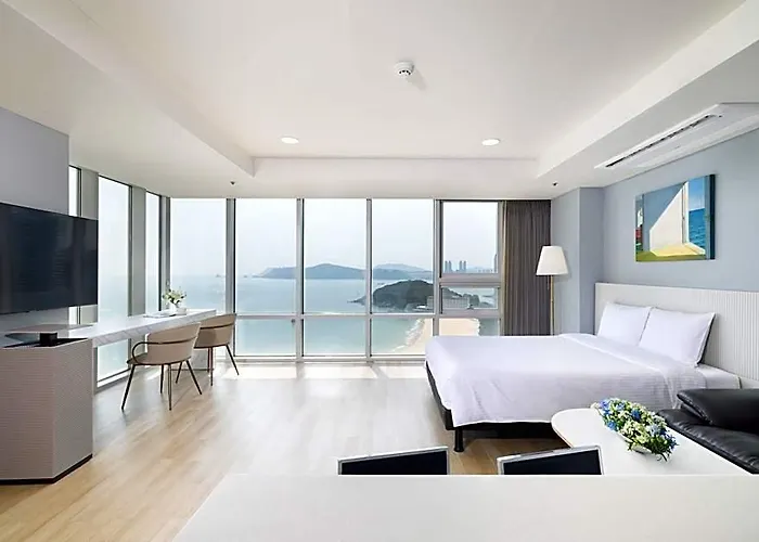 Haeundae Seacloud Hotel
