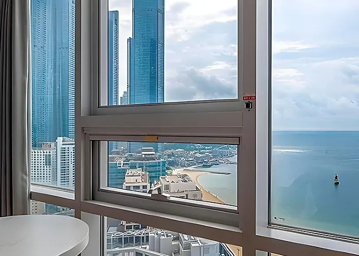 Haeundae Seacloud Hotel