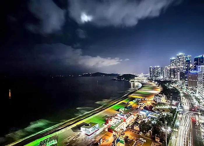 Hotel Haeundae Seacloud 3*